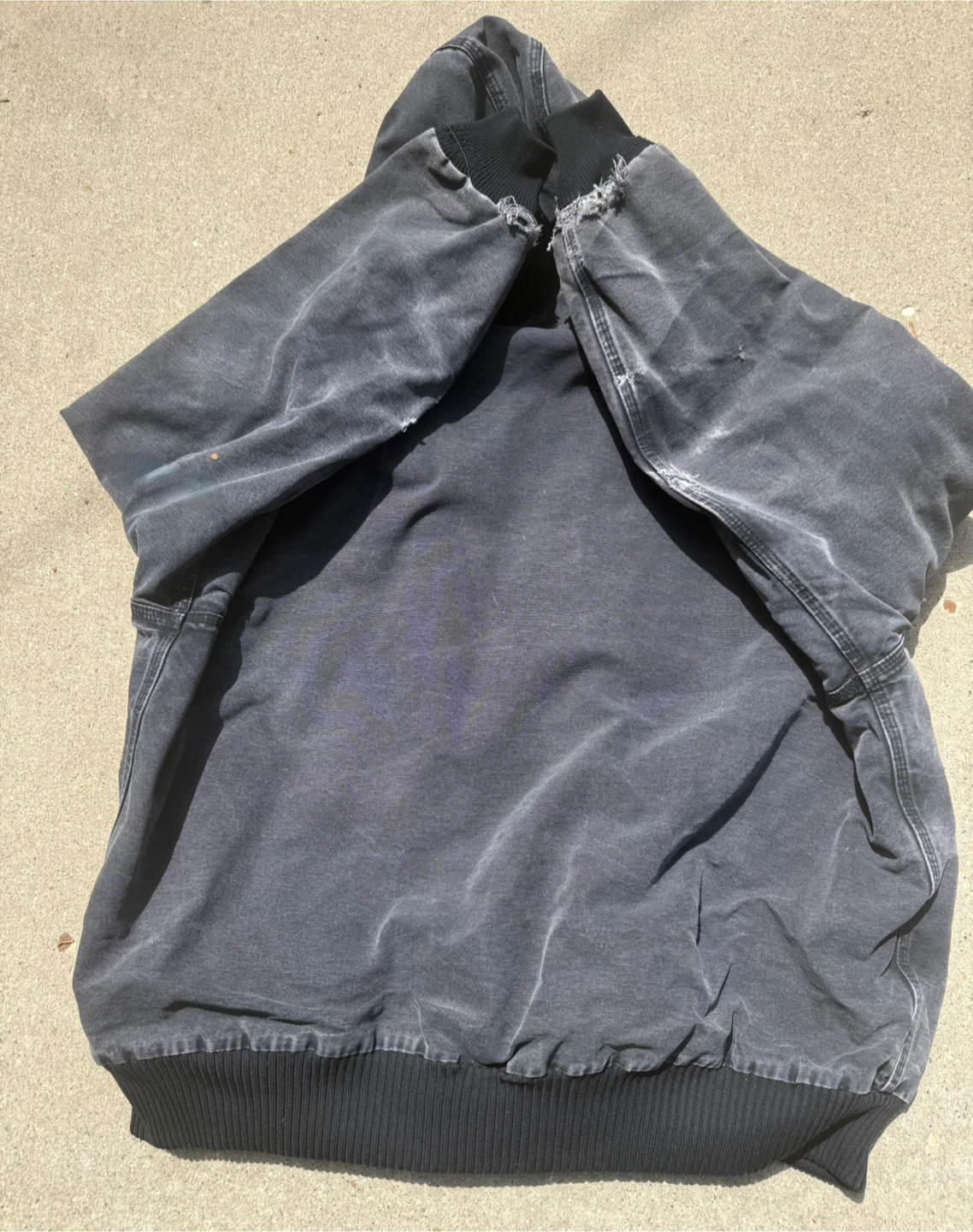 Weathered Carhartt Jacket and Cap - photo 2