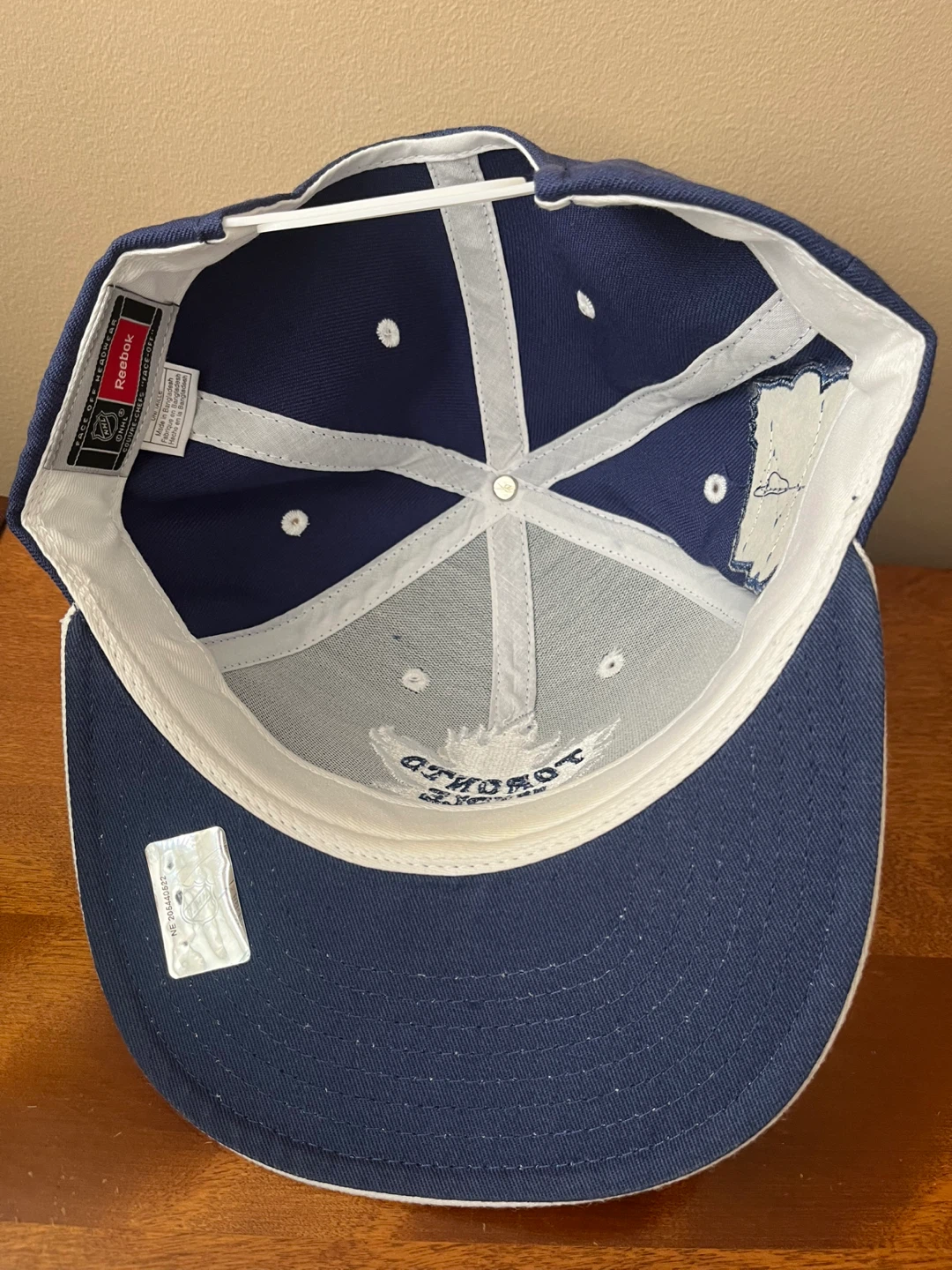 Toronto Maple Leafs CCM Winter Classic Snapback Hat - photo 4