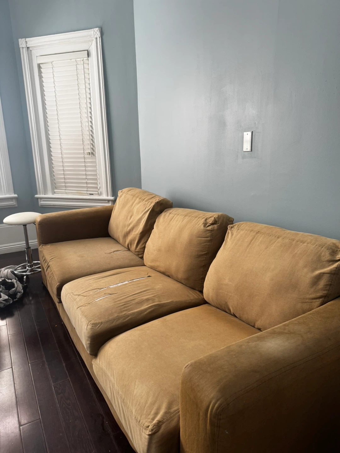Brown 3-Seater Sofa for free! - photo 2