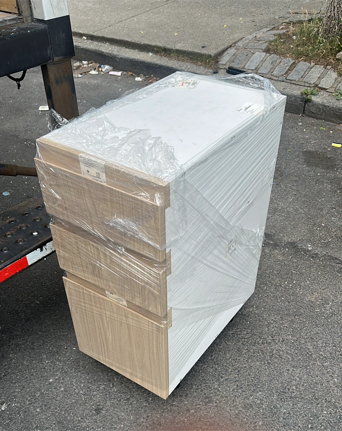 New 3-Drawer Filing Cabinet - photo 2