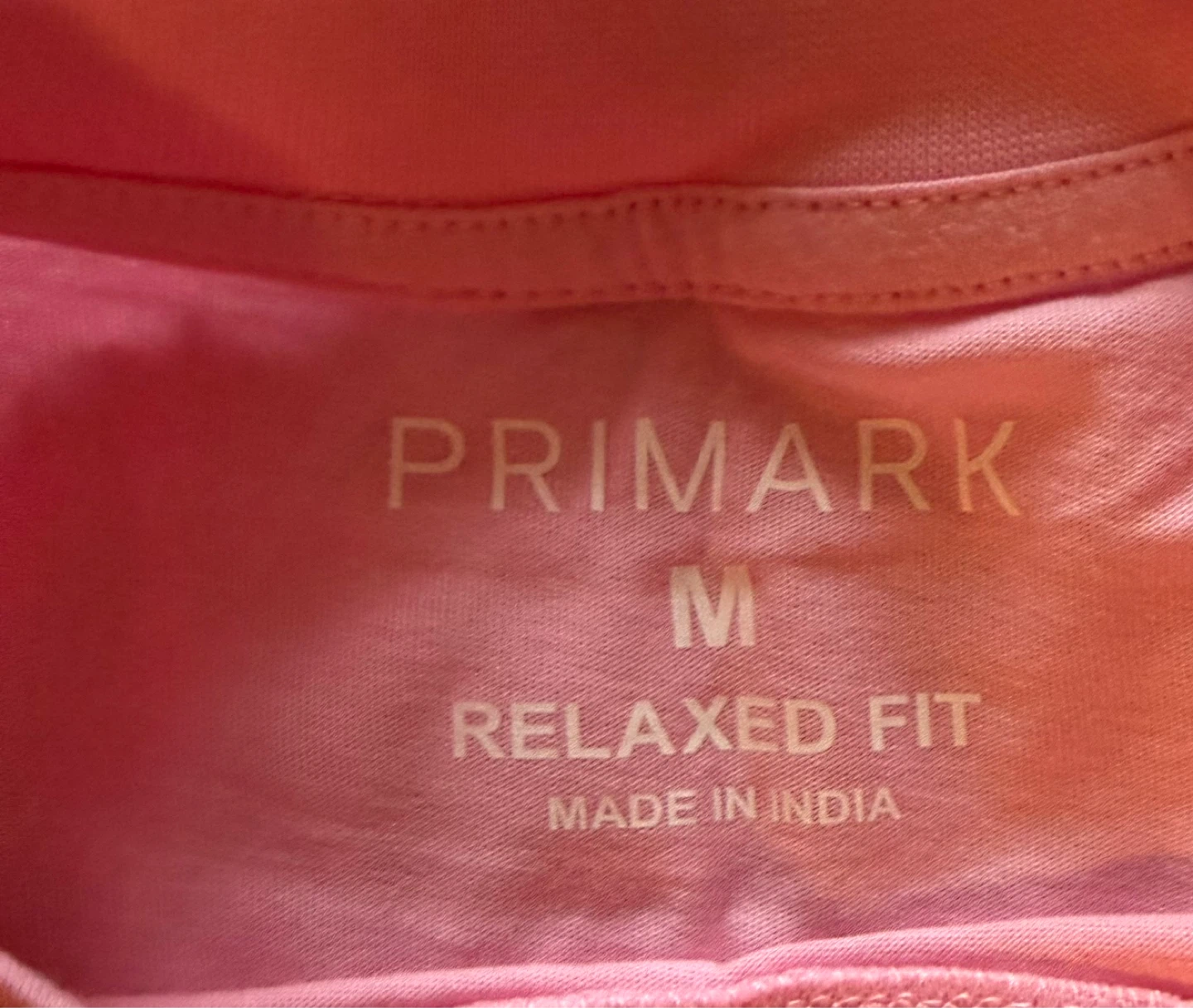 Primark Pink "Do Not Disturb, I'm On Vacay!" T-Shirt Size M - photo 2