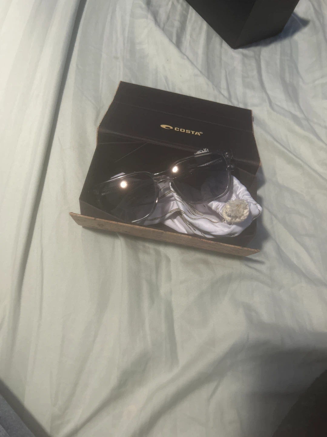 Costa Sunglasses with Case and Box - photo 3