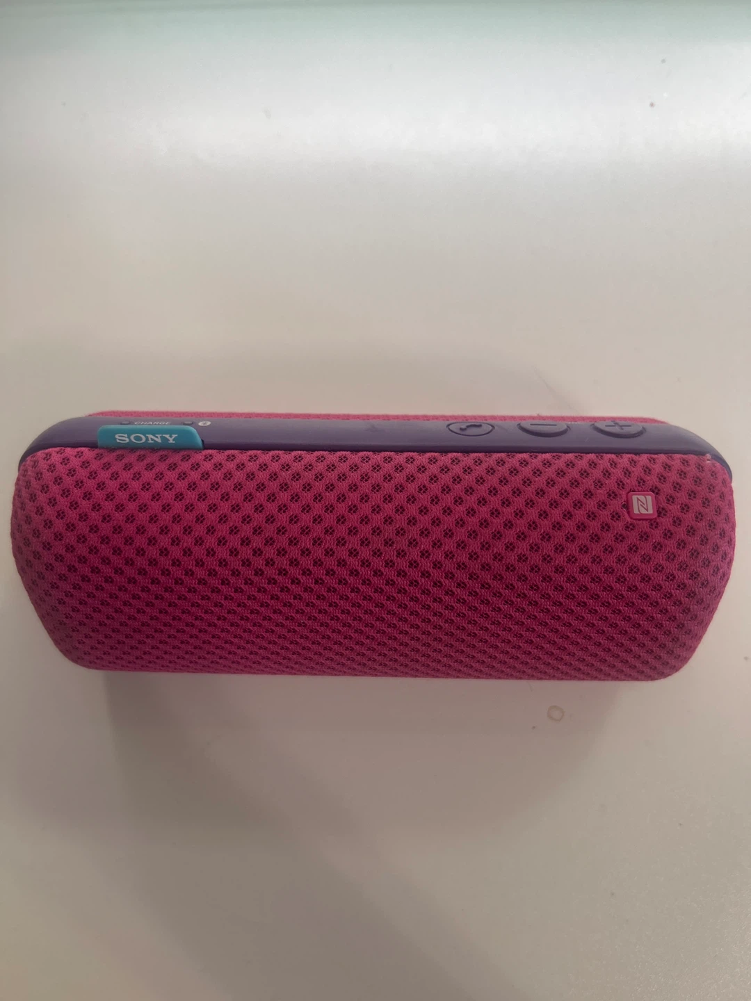 Sony SRS-BTS50 Personal Wireless Speaker - photo 2