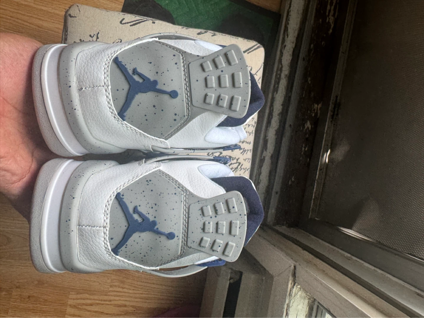 Jordan 4 Retro midnight navy - photo 4