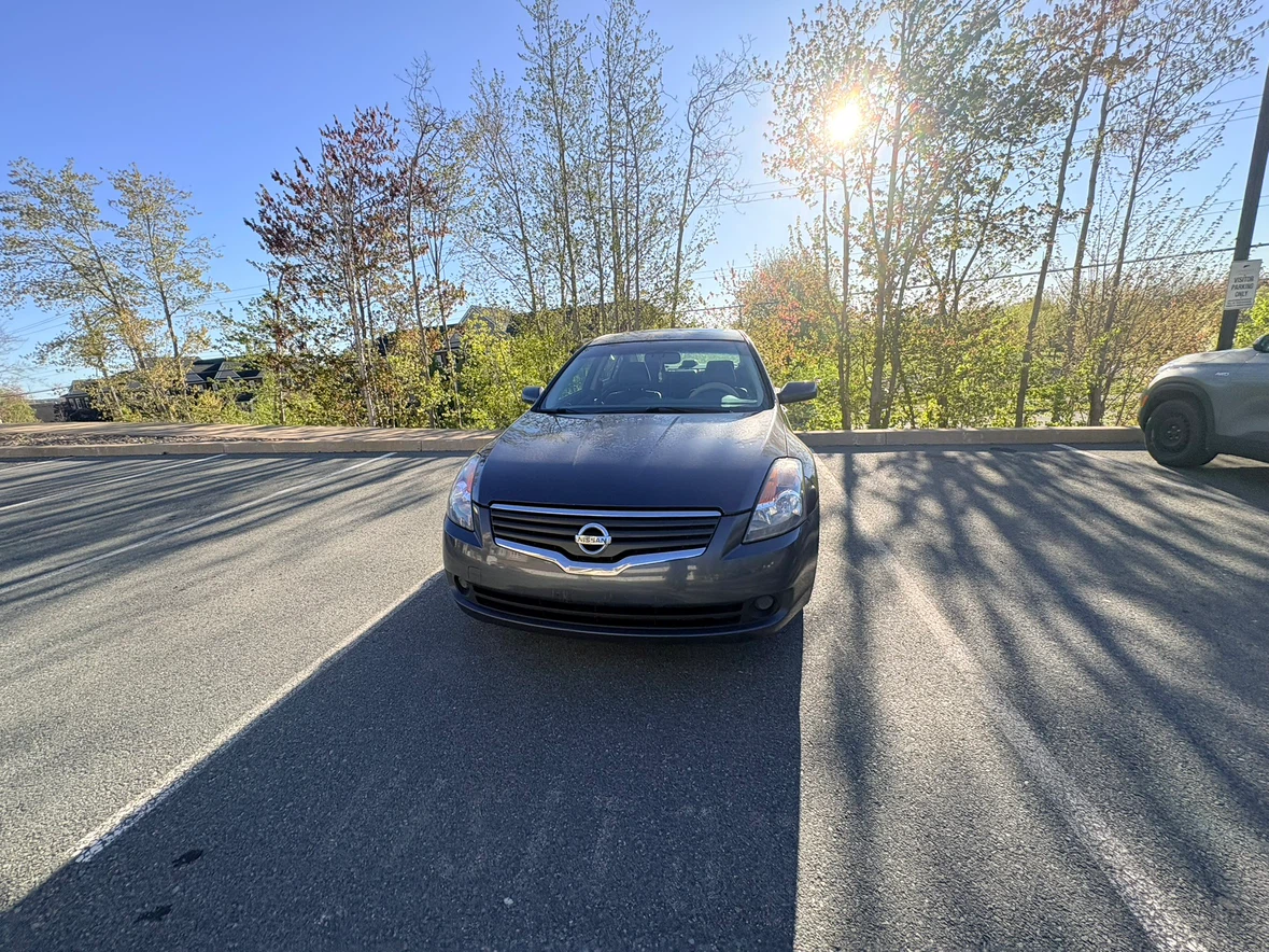 Nissan Altima 2.5L Sedan