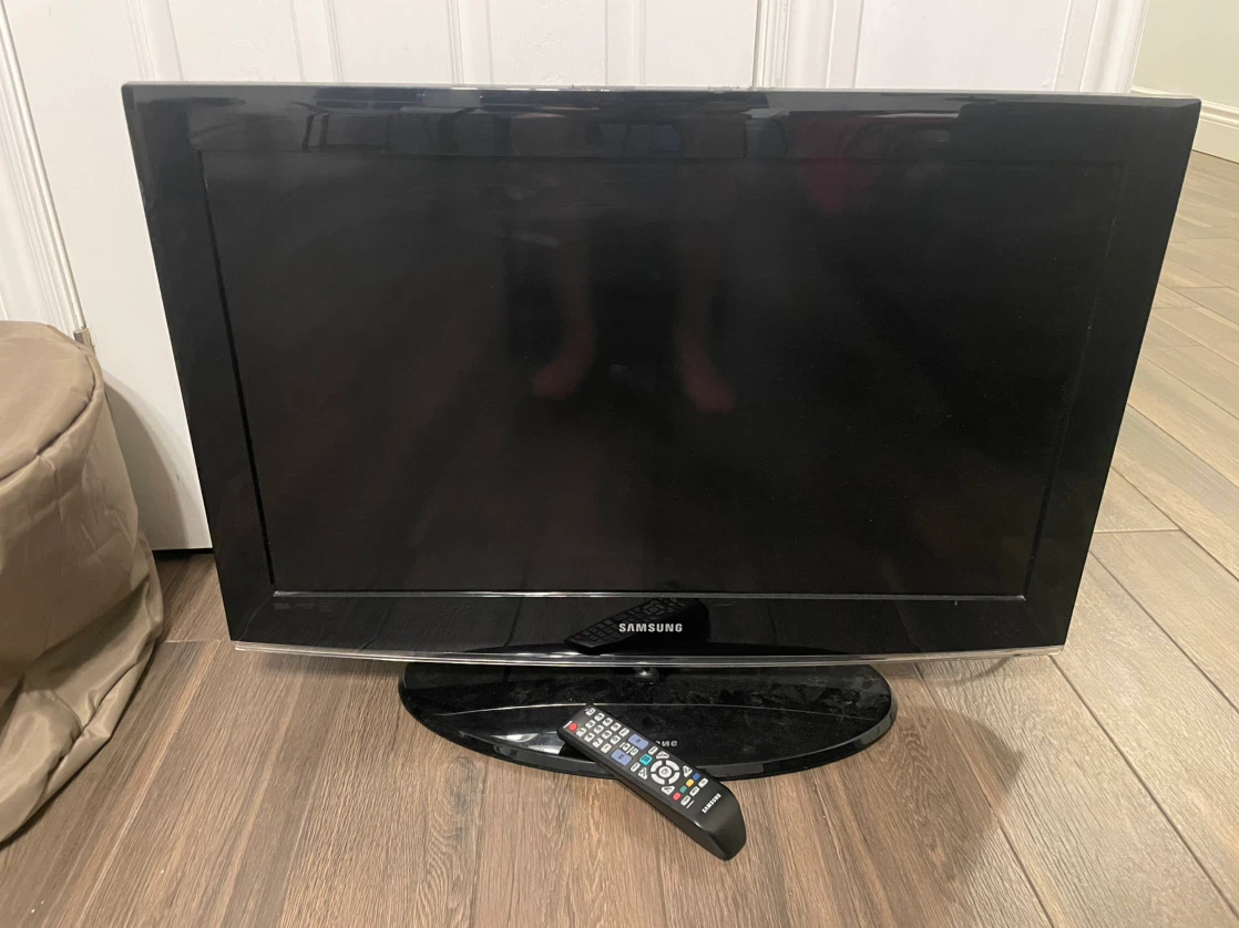Samsung 32" TV