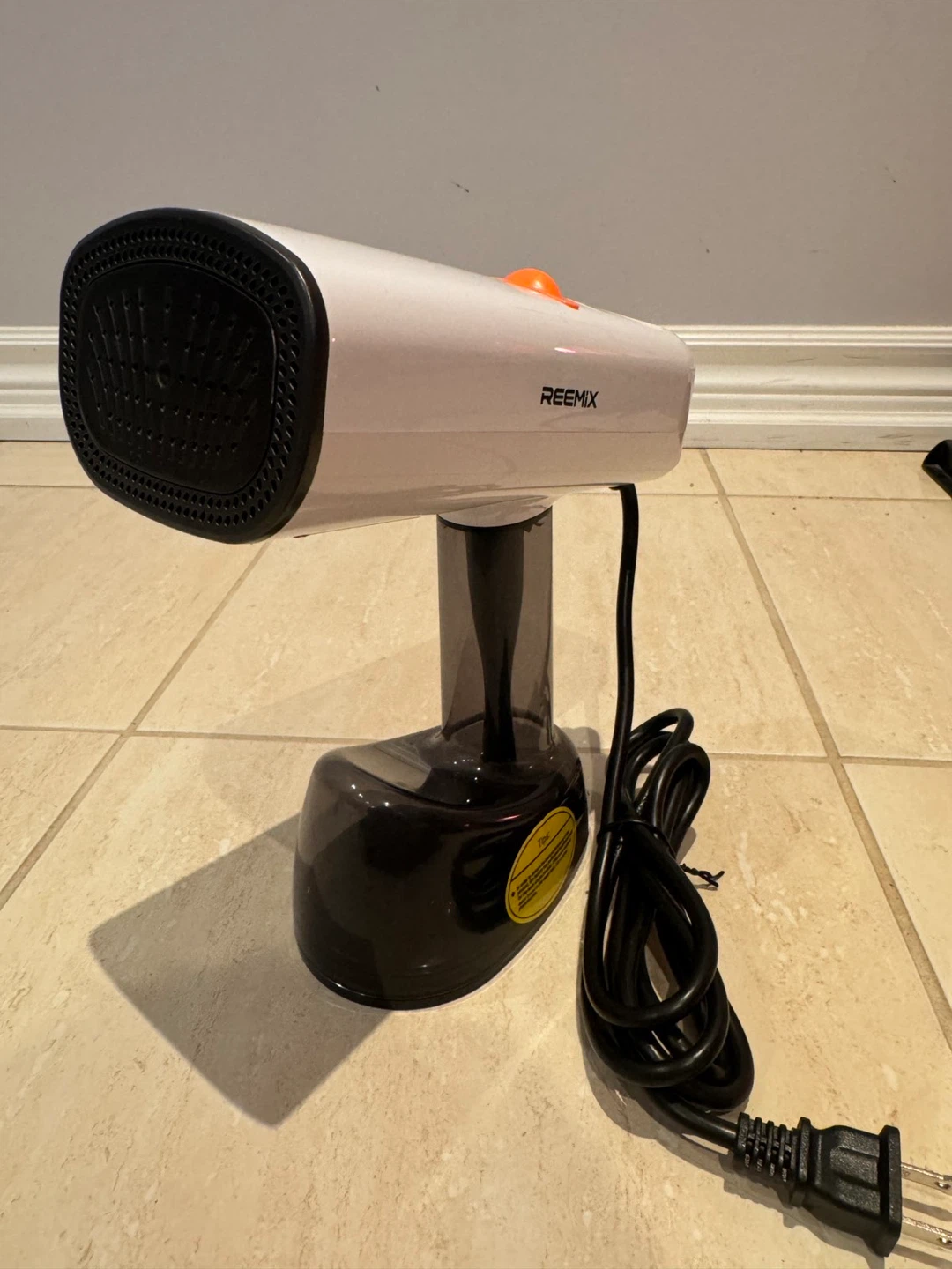 Reemix Handheld Steamer