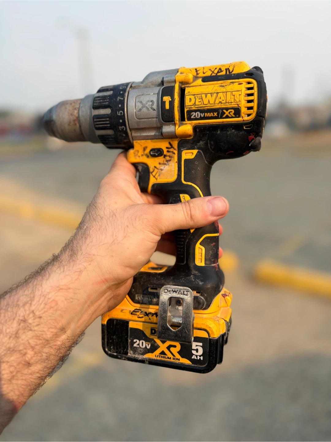 DeWalt 20V XR Brushless Cordless Drill/Driver - photo 2