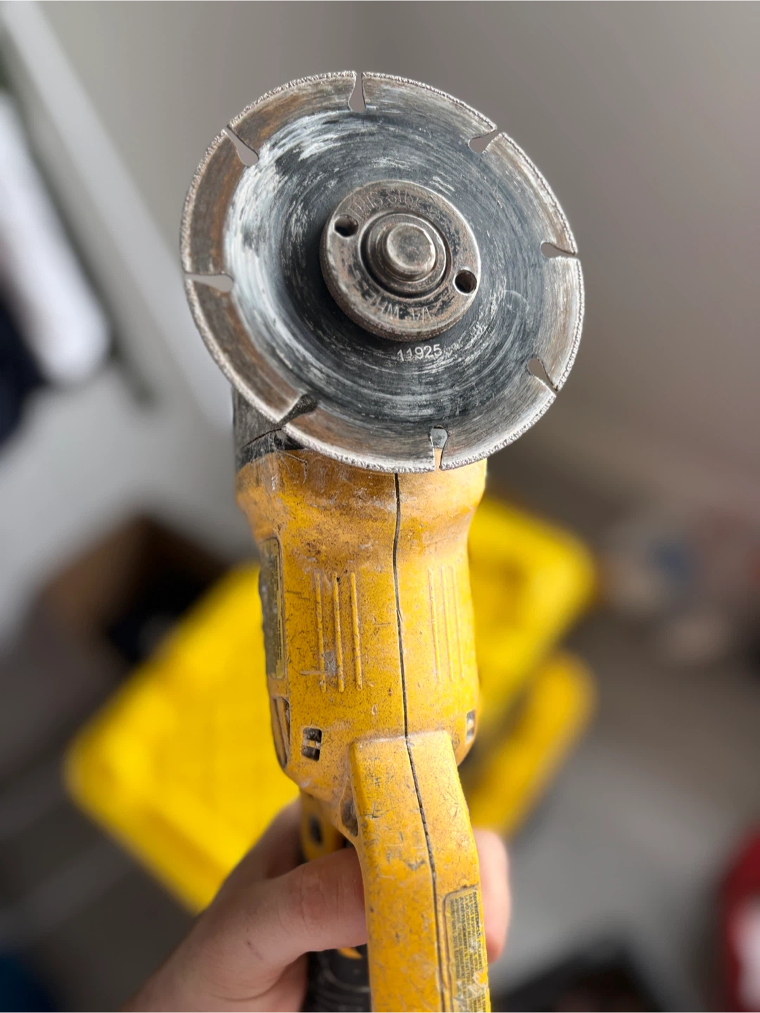 DEWALT 20V MAX Cordless Angle Grinder - photo 3
