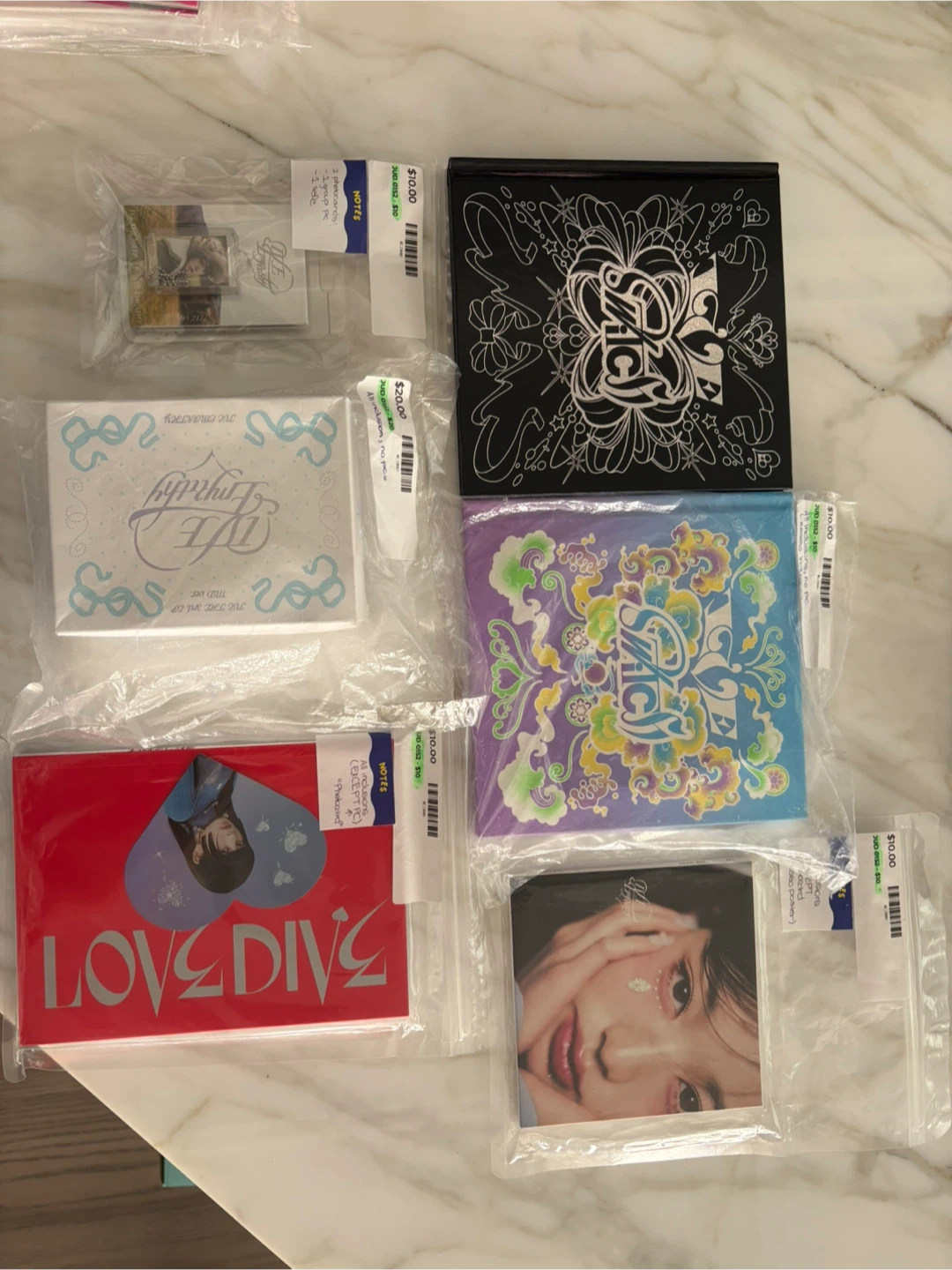 IVE K-Pop Album Bundle - photo 2