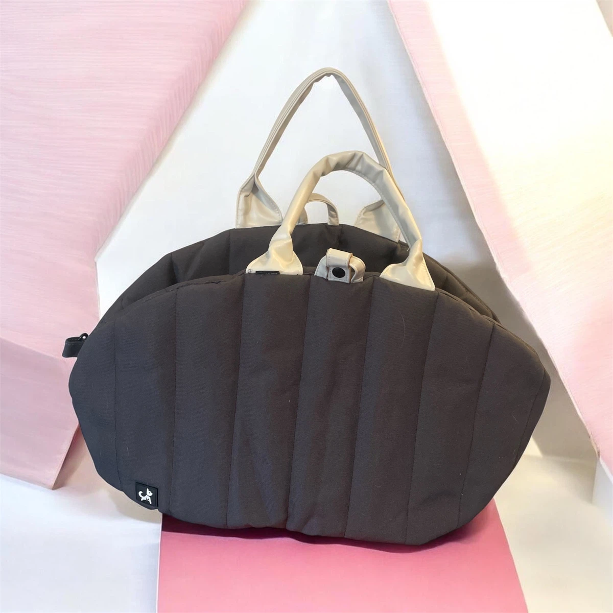 New Dog Carrier Medium Dogs Travel bag Up to 15 Lbs