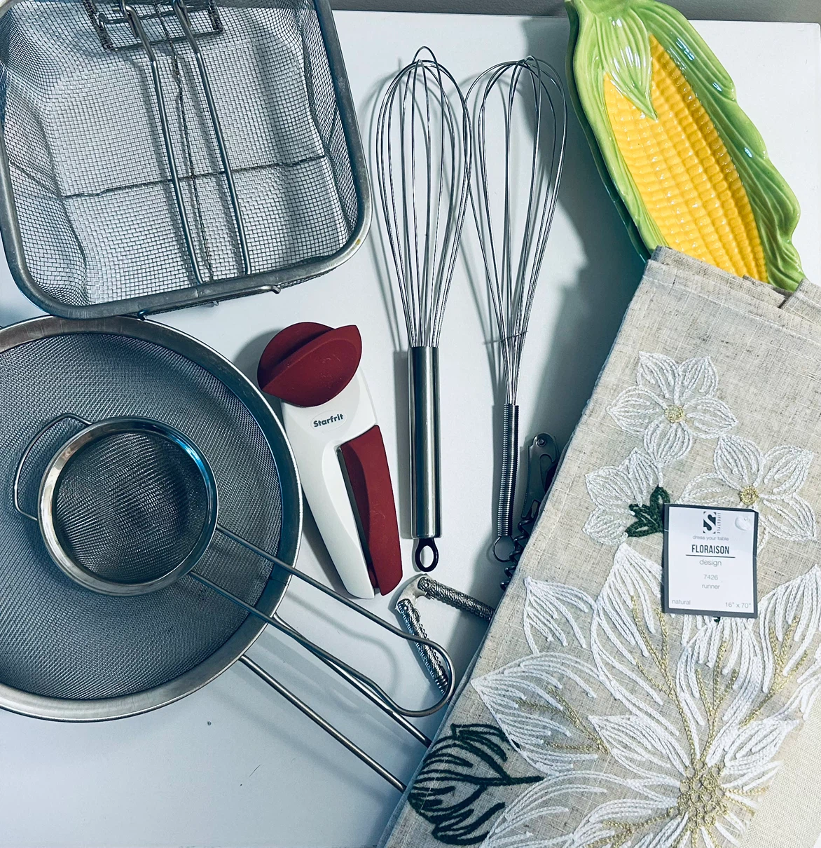 Kitchen Utensils & Table Decor Bundle