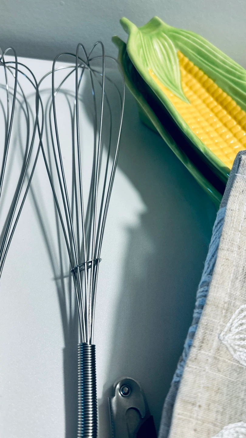 Kitchen Utensils & Table Decor Bundle - photo 3