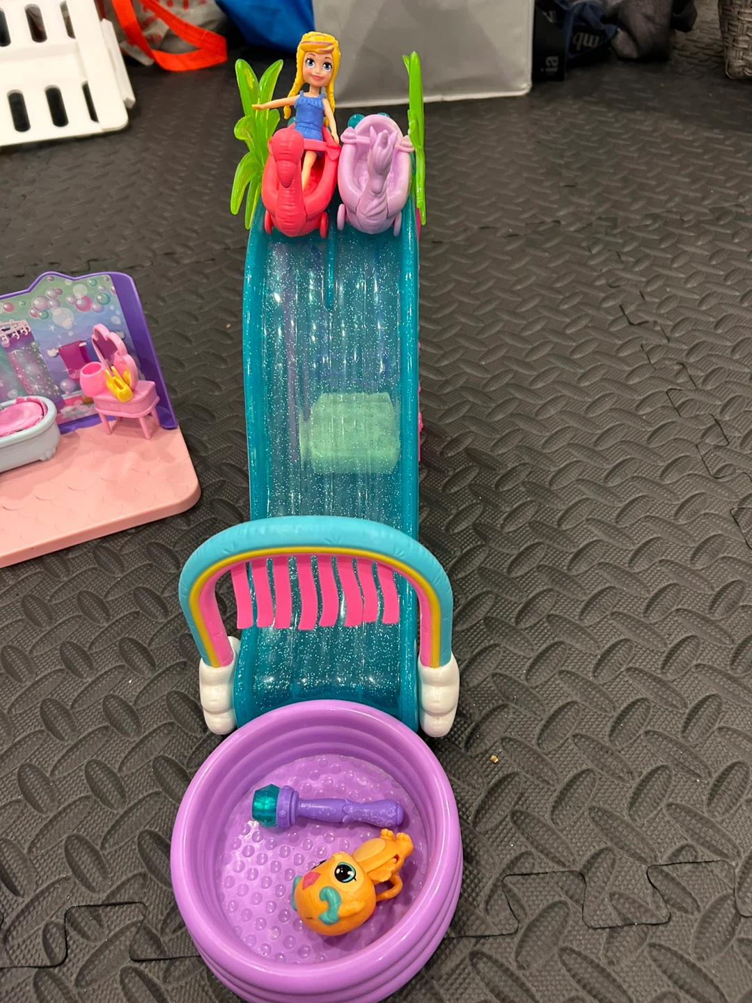 Polly Pocket Water Park Playset - photo 2