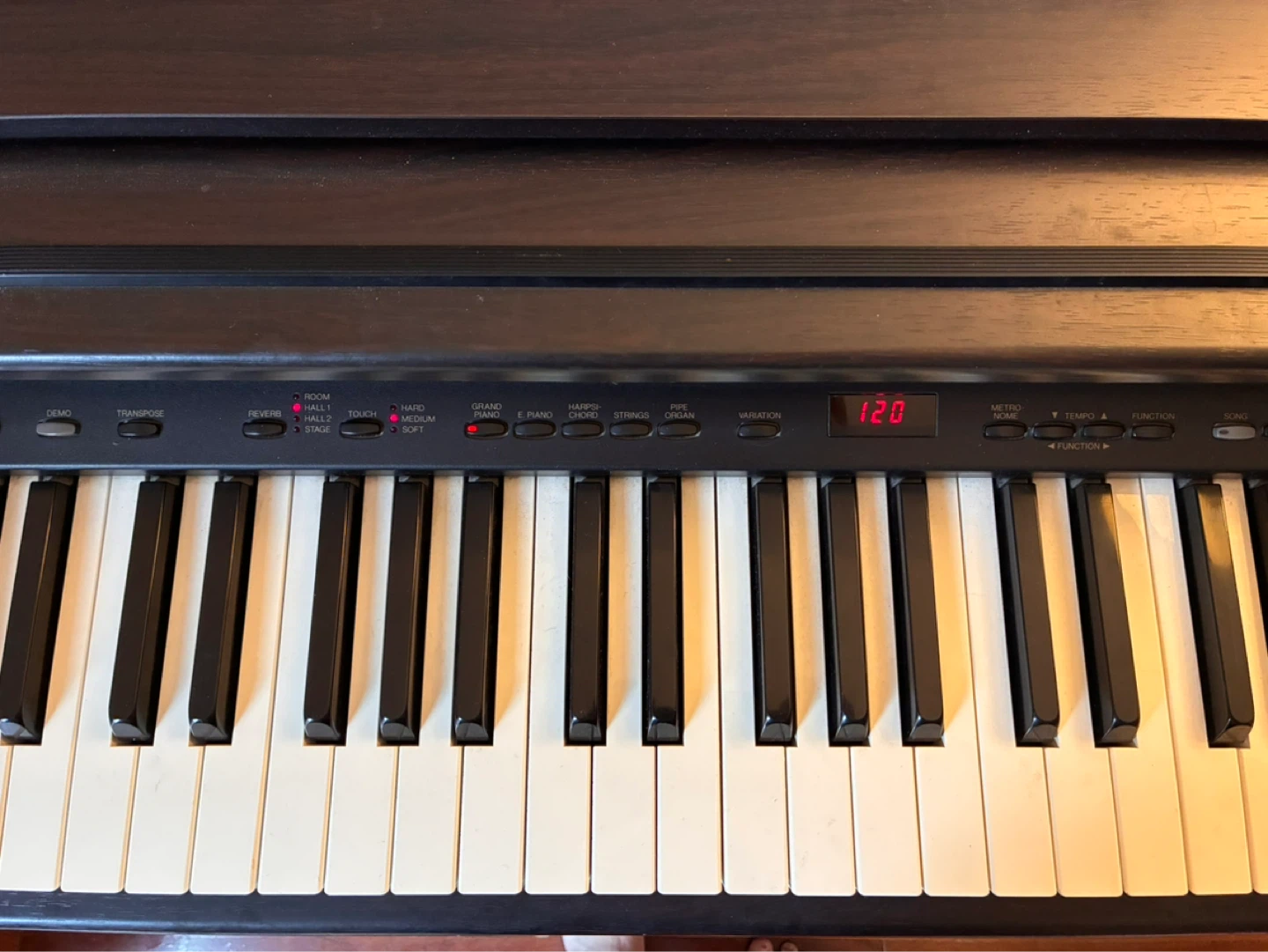 Yamaha Piano - photo 5