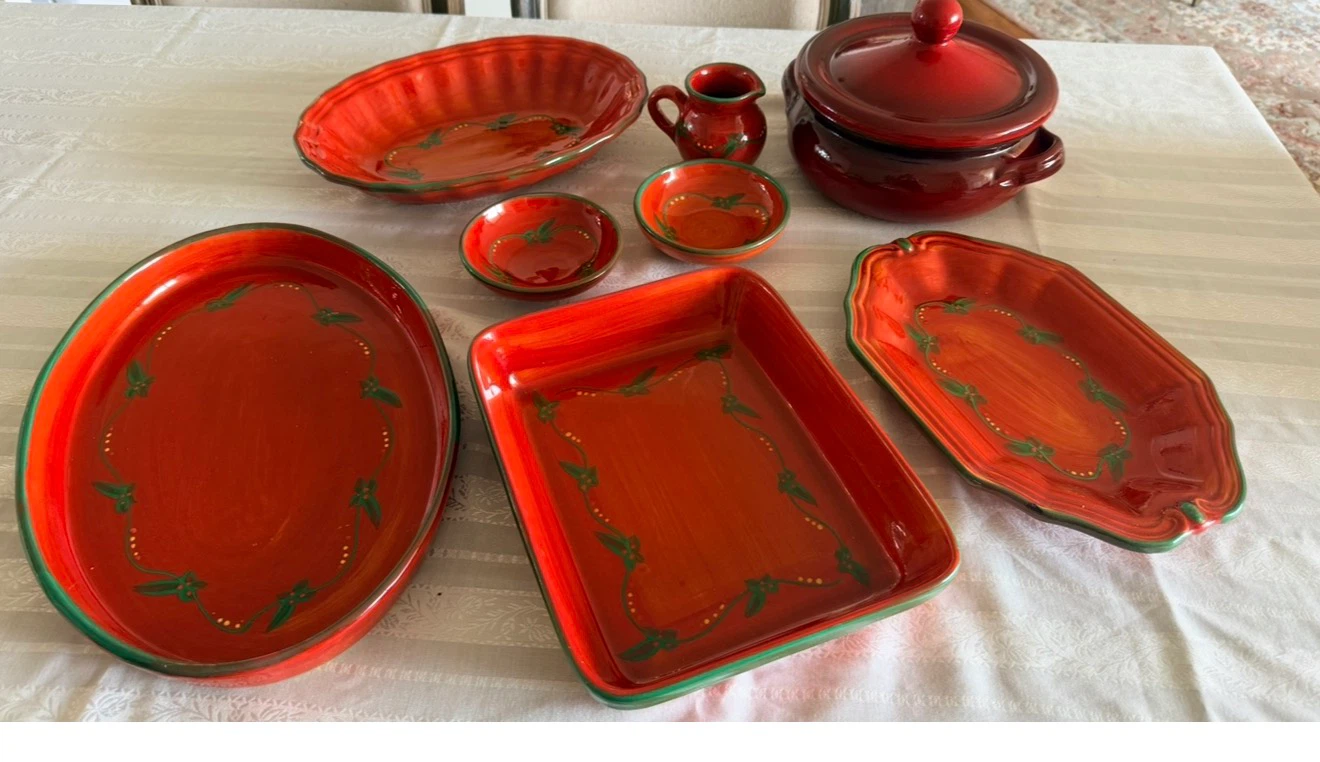 9 pieces Ceramic Serving Dish Set - Red & Green