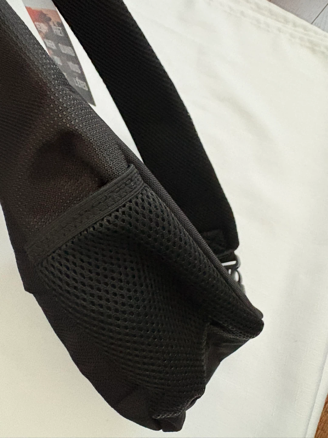 SWISS GEAR Black Sling Bag Backpack - photo 5