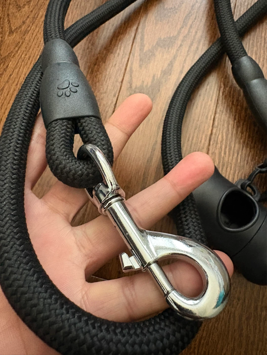 Black Dog Leash with Poop bag Dispenser - photo 2