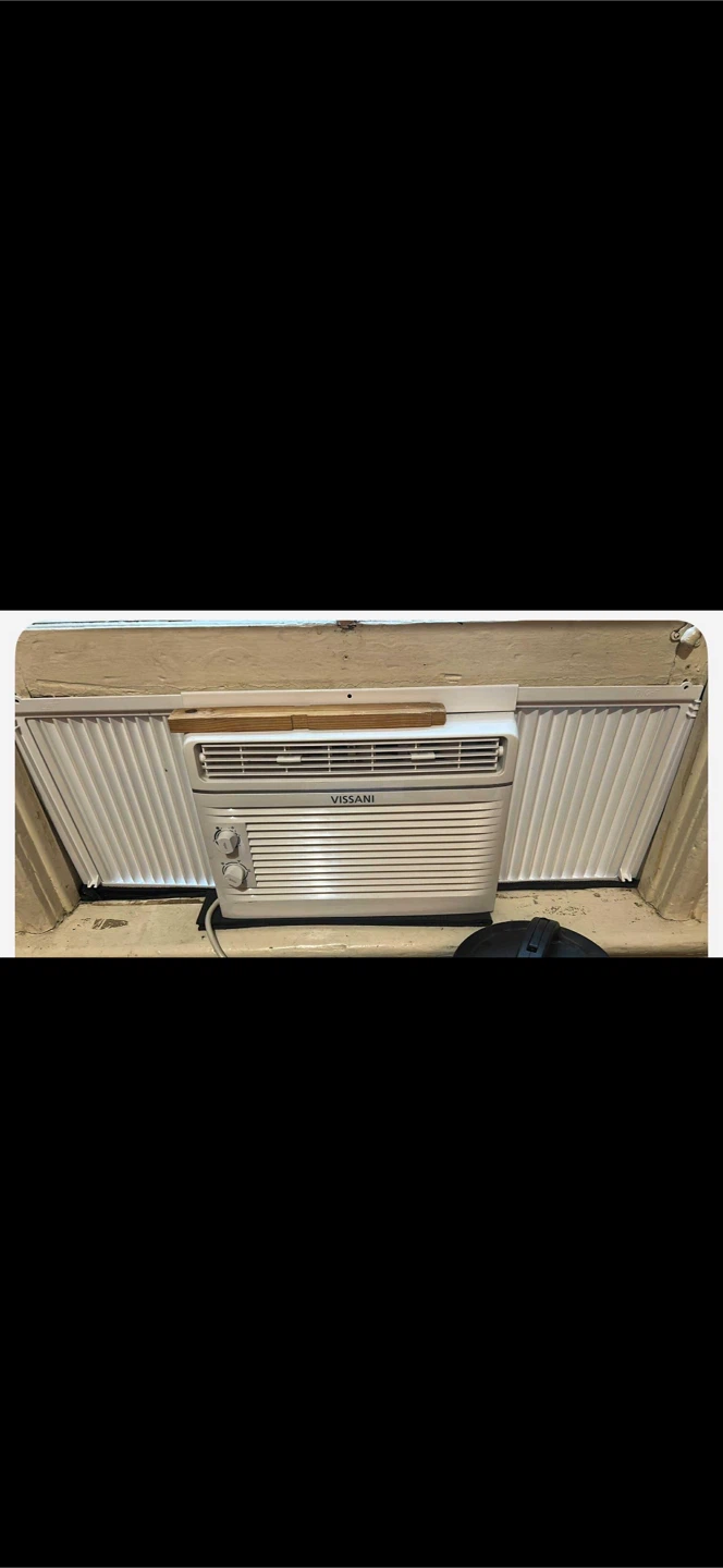 Vissani Window Air Conditioner - photo 4