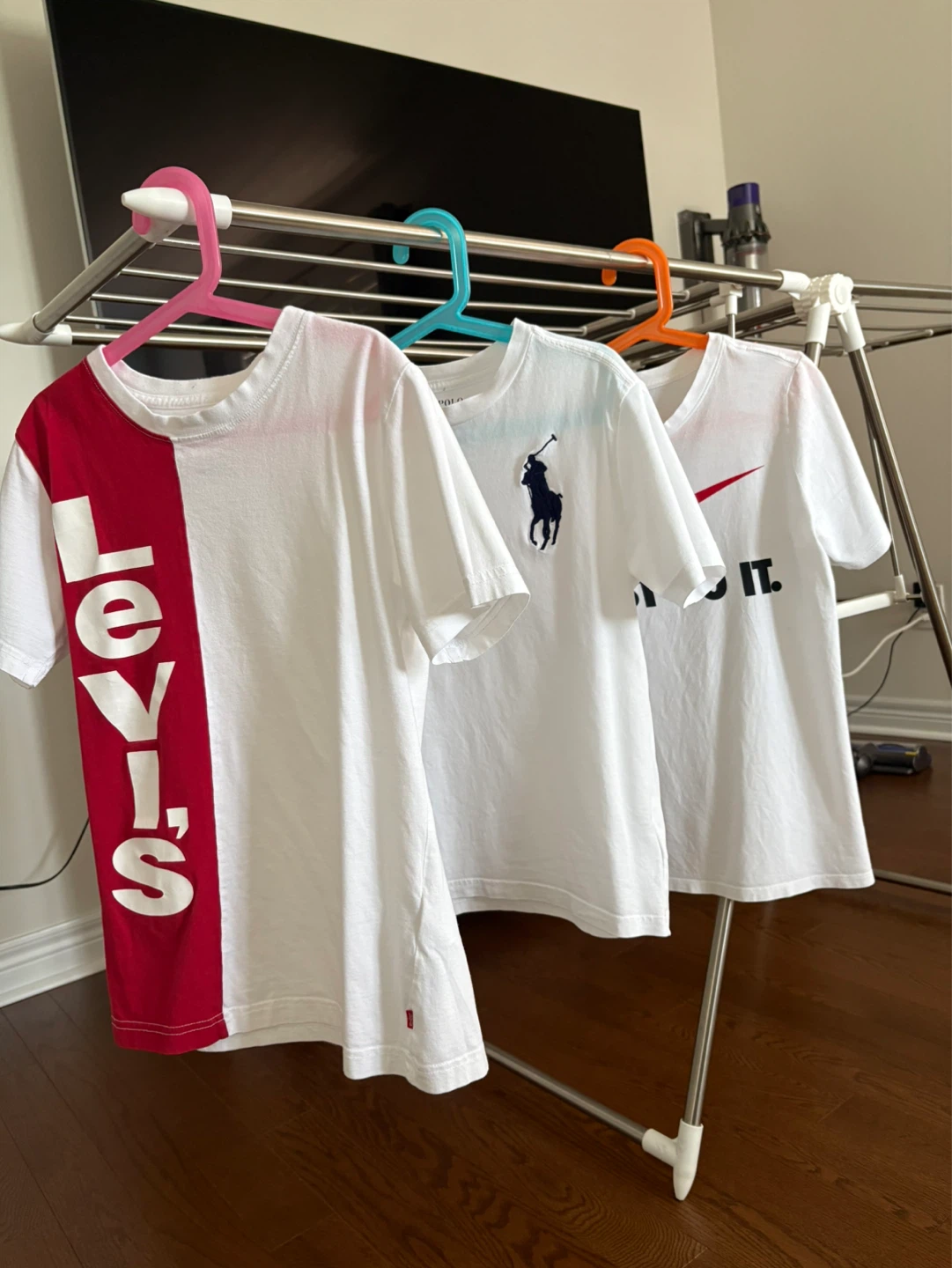 Levi's, Polo Ralph Lauren & Nike T-Shirts - photo 2