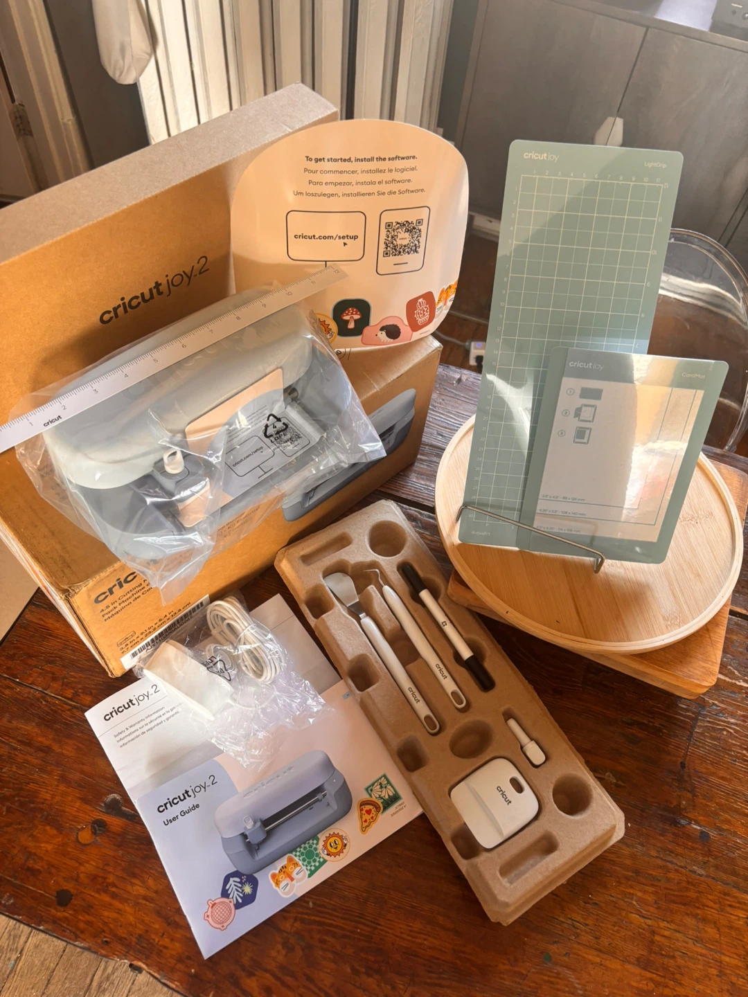 🆕 Cricut Joy 2 Essential Bundle Cutting Machine