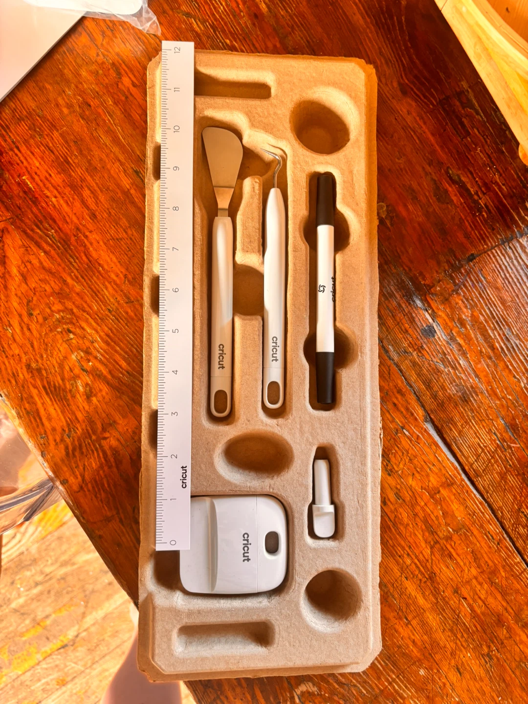 🆕 Cricut Joy 2 Essential Bundle Cutting Machine - photo 4