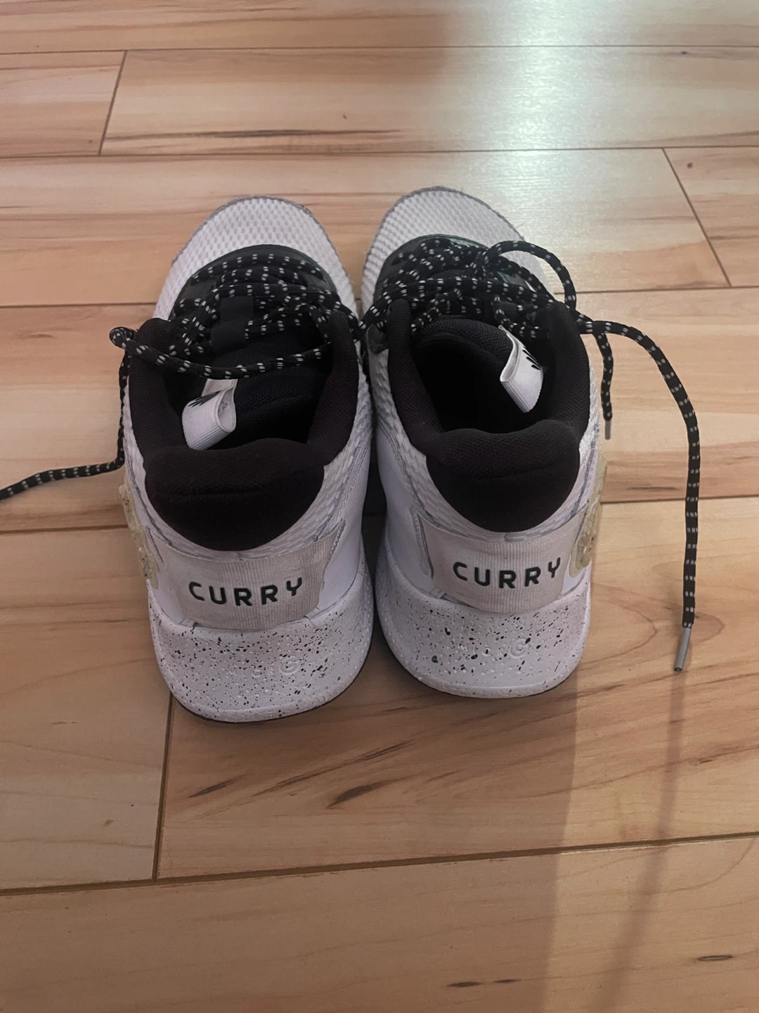 Curry Basketball Shoes - White/Black - photo 3