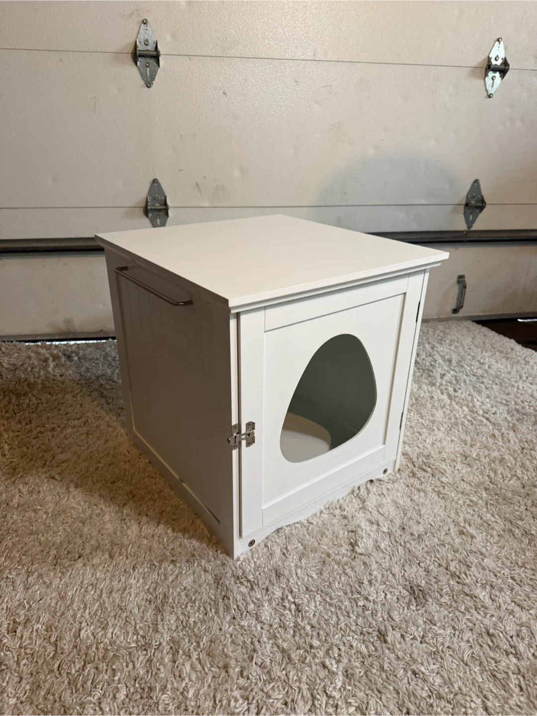 White Cat Litter Box - photo 3