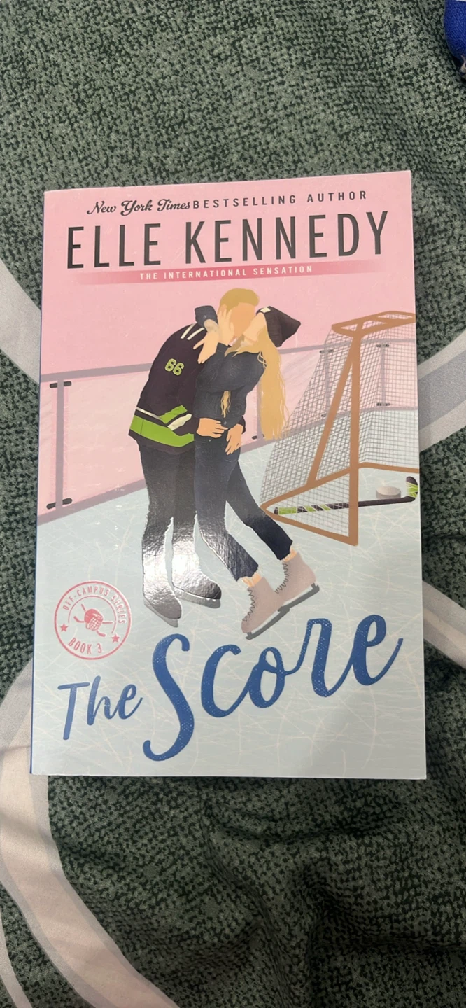 The Score by Elle Kennedy Book