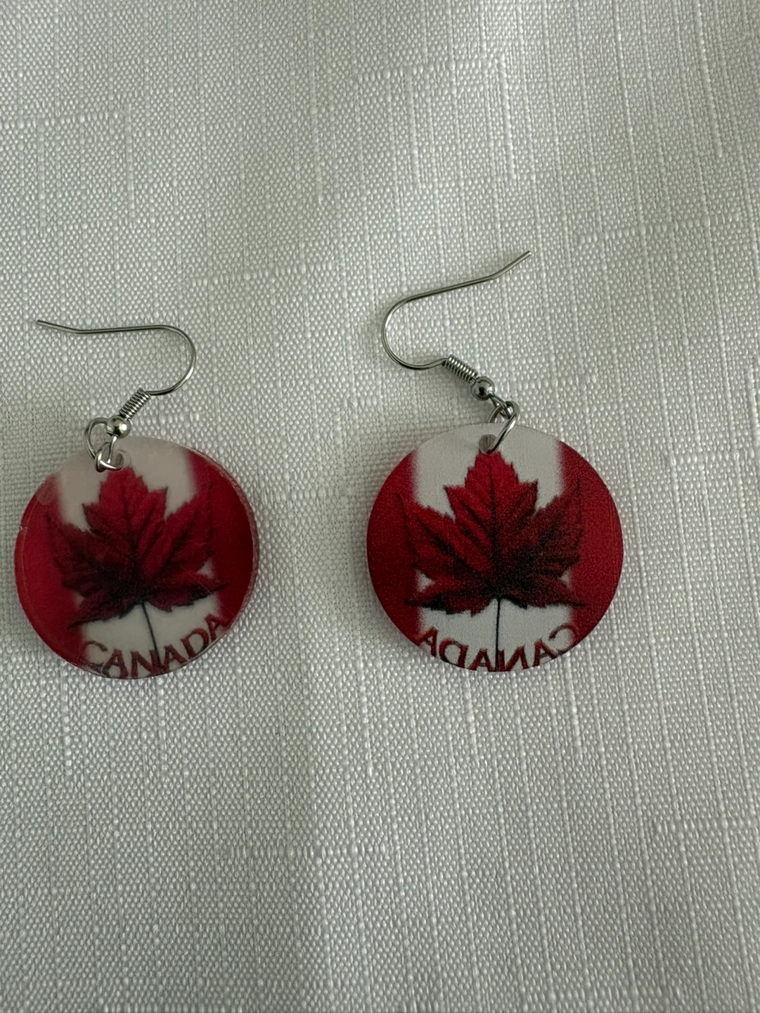 Canadian Maple Leaf Earrings - photo 3