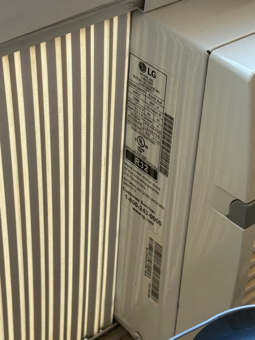 LG Window Air Conditioner - 8,000 BTU - photo 3