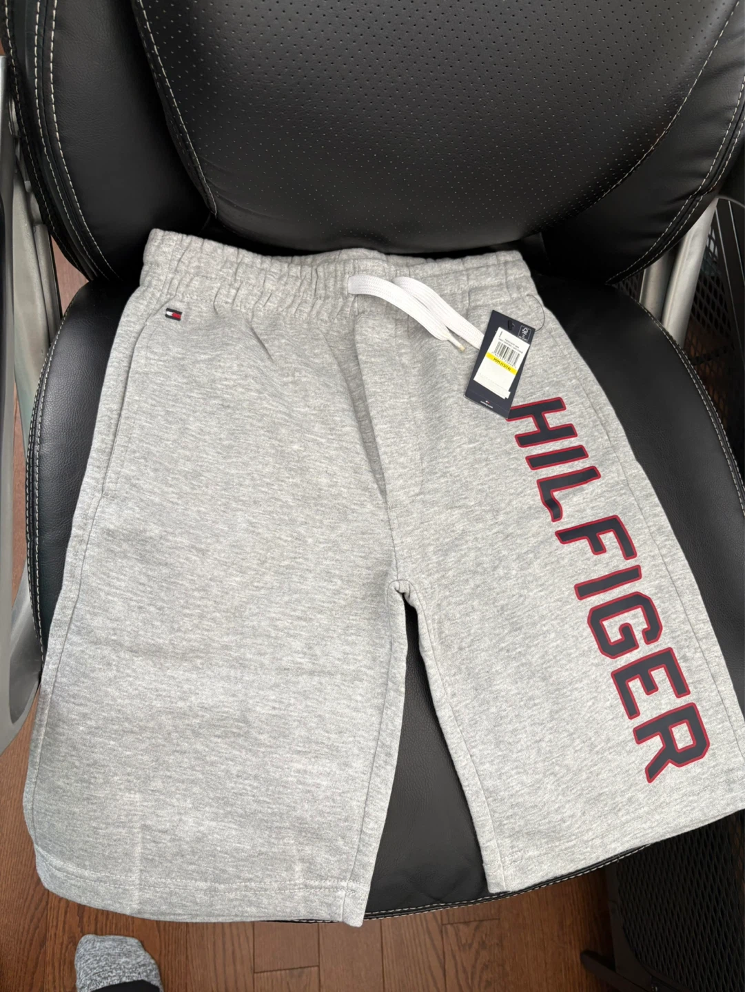Tommy Hilfiger Grey Sweat Shorts M/M (12/14)