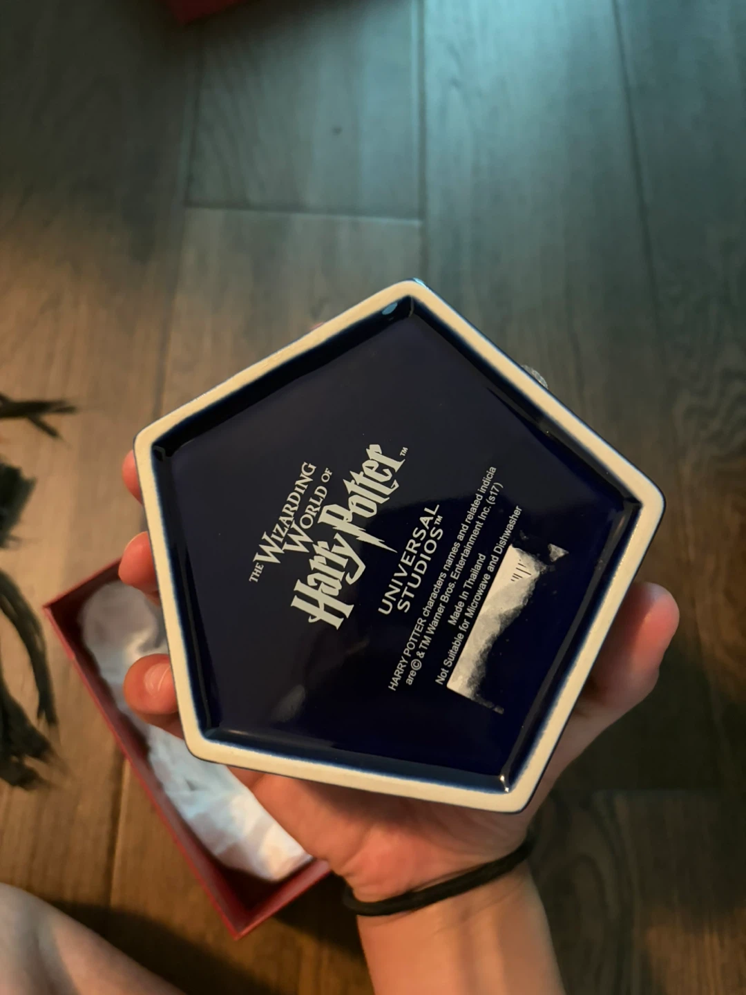 Harry Potter Chocolate Frog Tin - photo 2