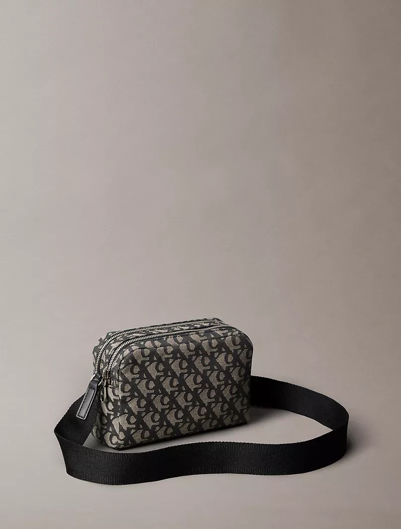 Calvin Klein Crossbody Bag | Brand New - photo 3