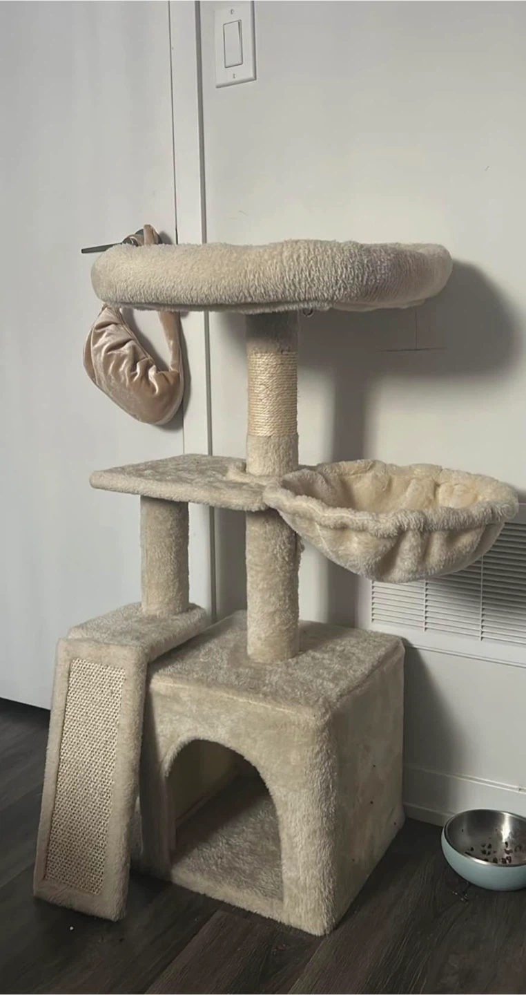 Multi-Level Cat Tree Condo