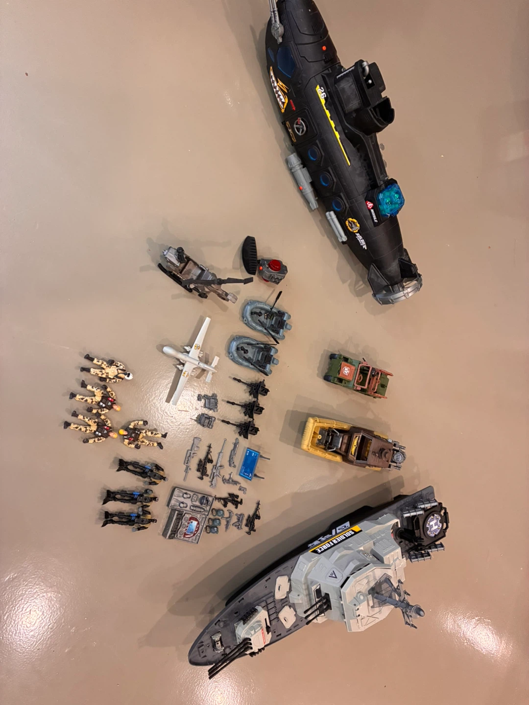 Soldier Force Toy Lot