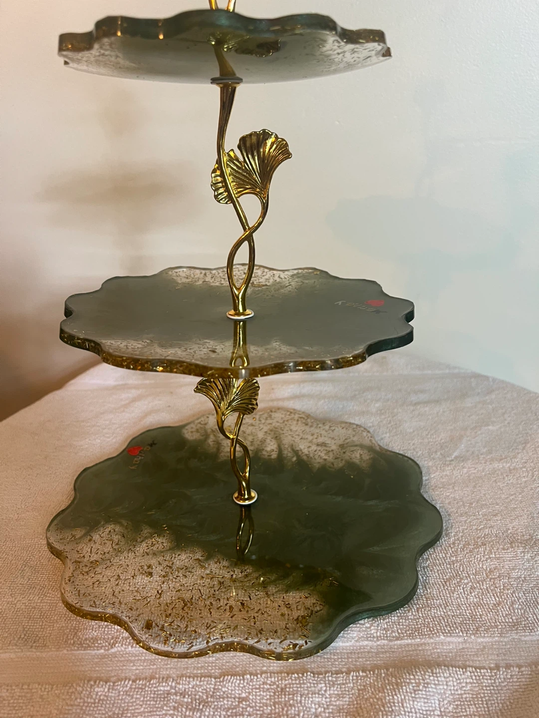 3-Tier Gold Ginkgo Leaf Dessert Stand - photo 3
