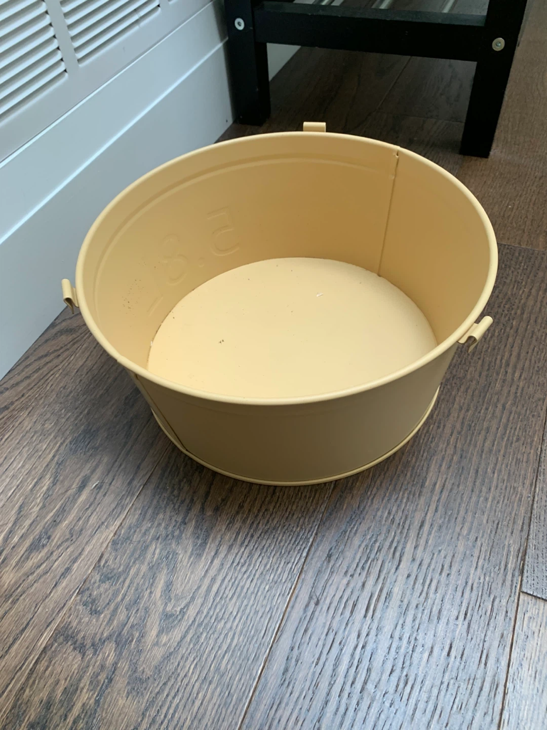 IKEA ÅKERBÄR Hanging Planter Pot Yellow Metal 5.8L - photo 2