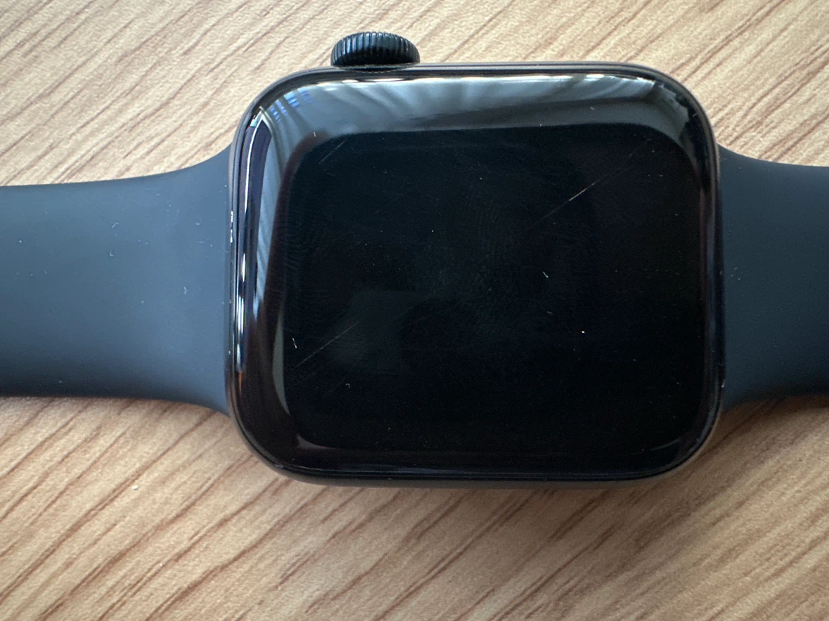 Apple Watch SE 2 40mm - photo 2