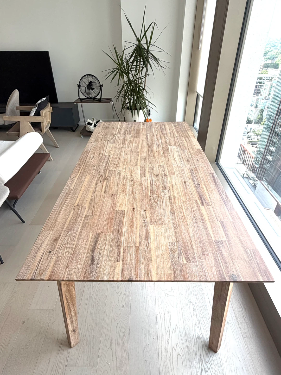 Like New Structube Kebanne Wooden Dining Table seats 6