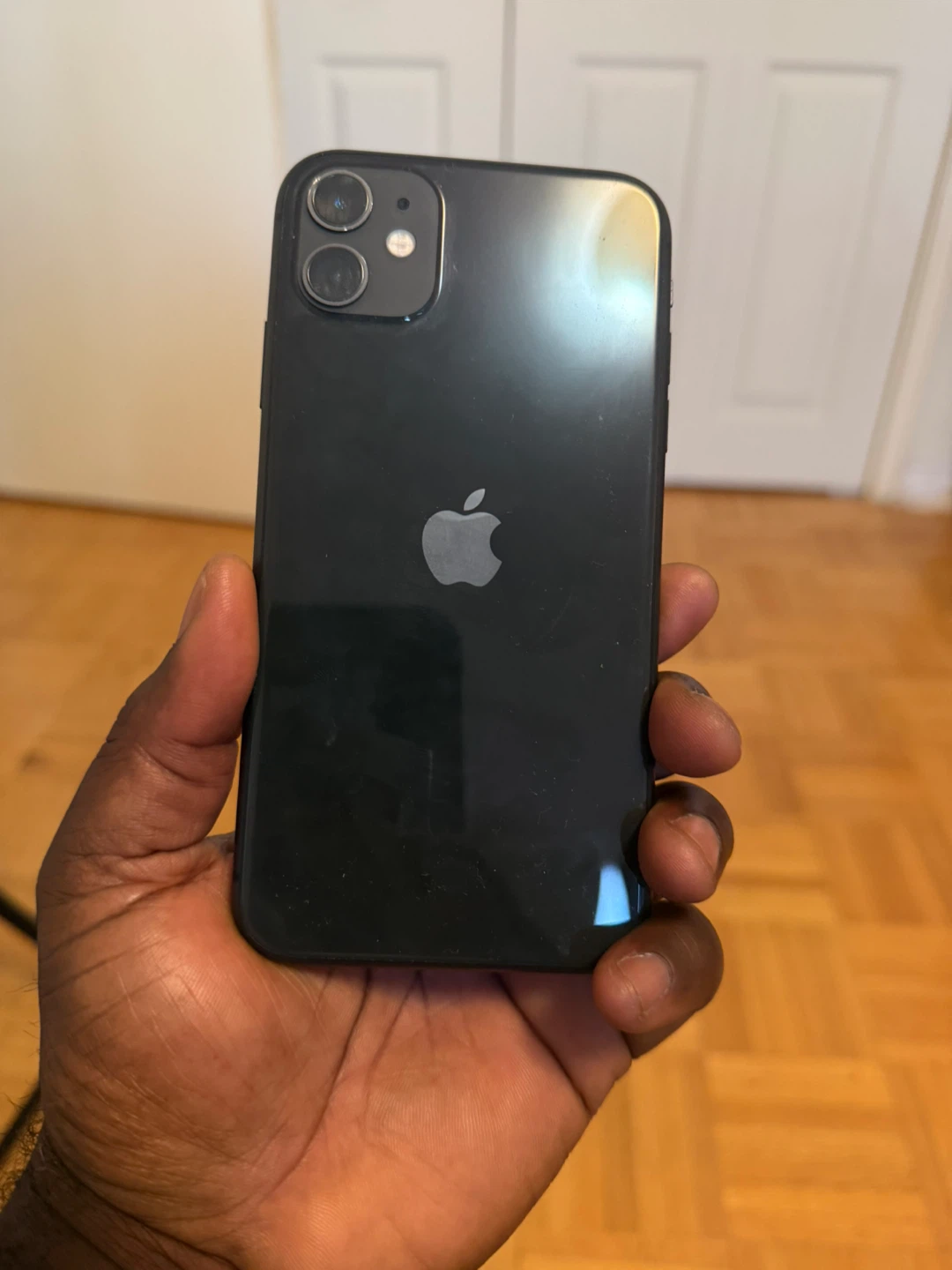 Apple iPhone 11 - Black