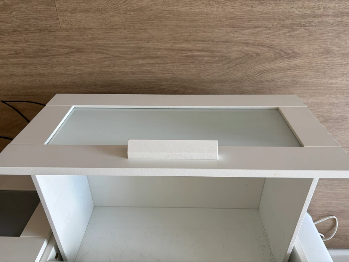 IKEA Tv Unit - photo 2