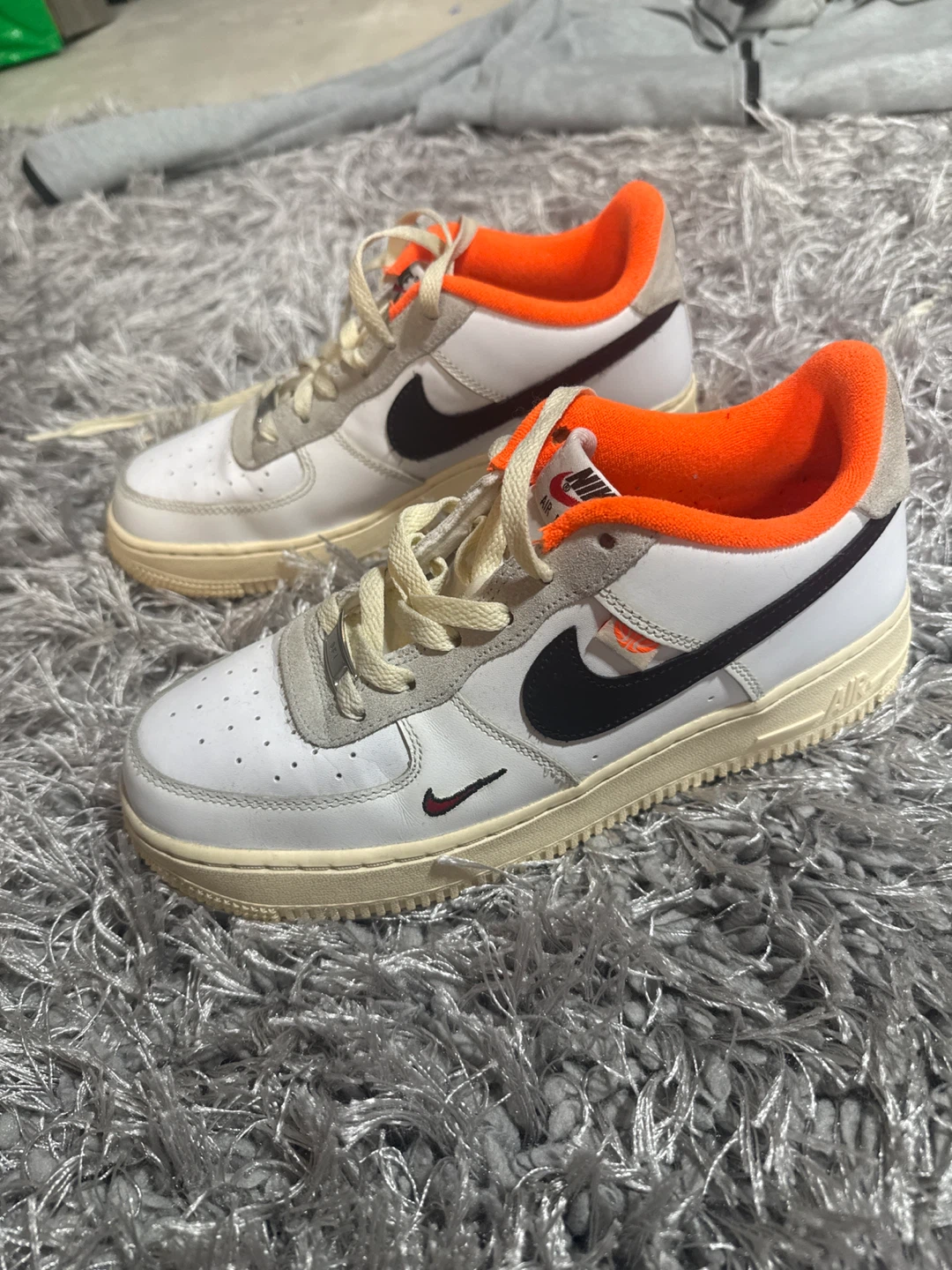 Nike Air Force 1 Sneakers - Size 6.5Y - photo 3