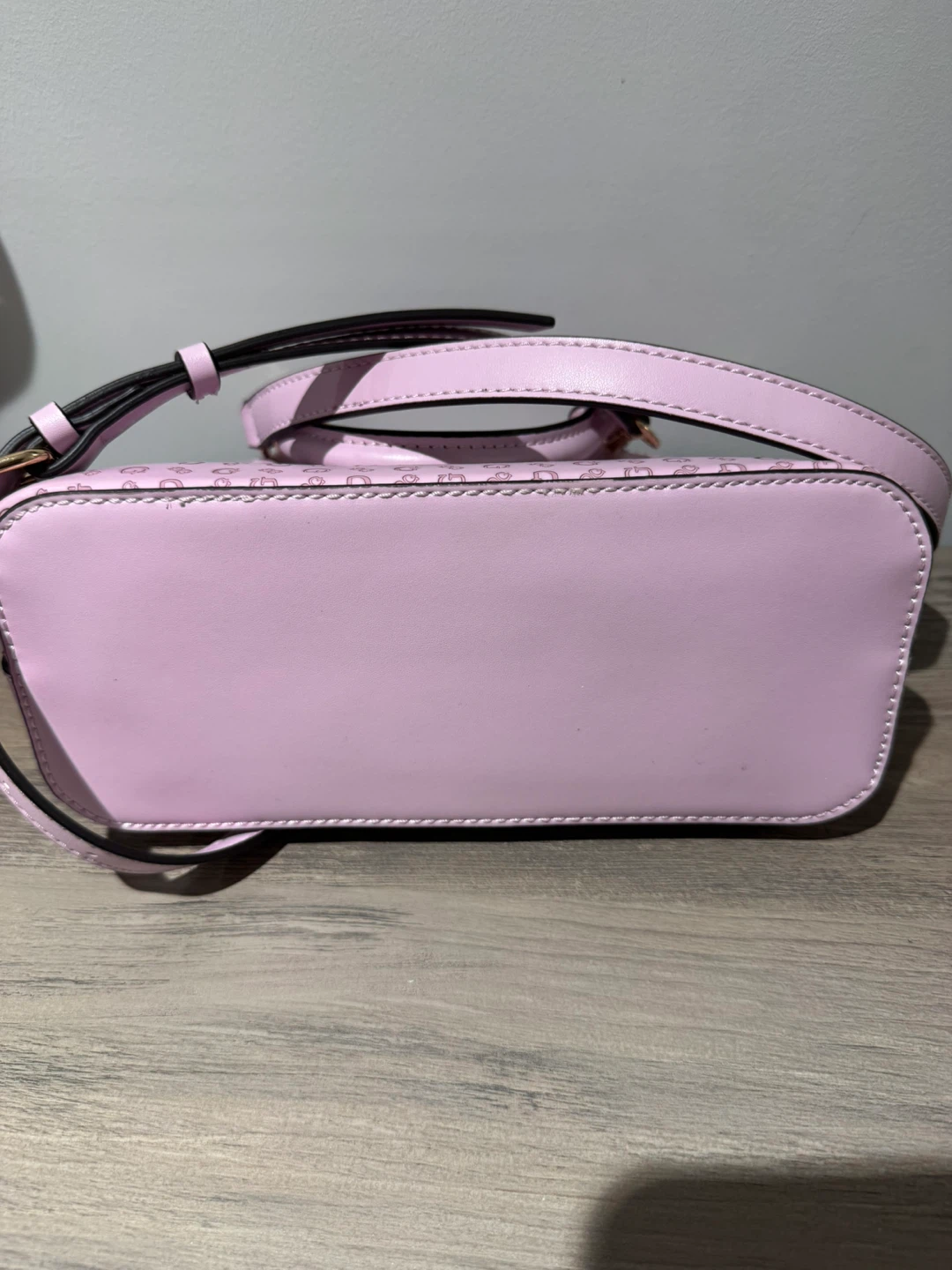 Guess Pink Monogram Dome Satchel Handbag - photo 4