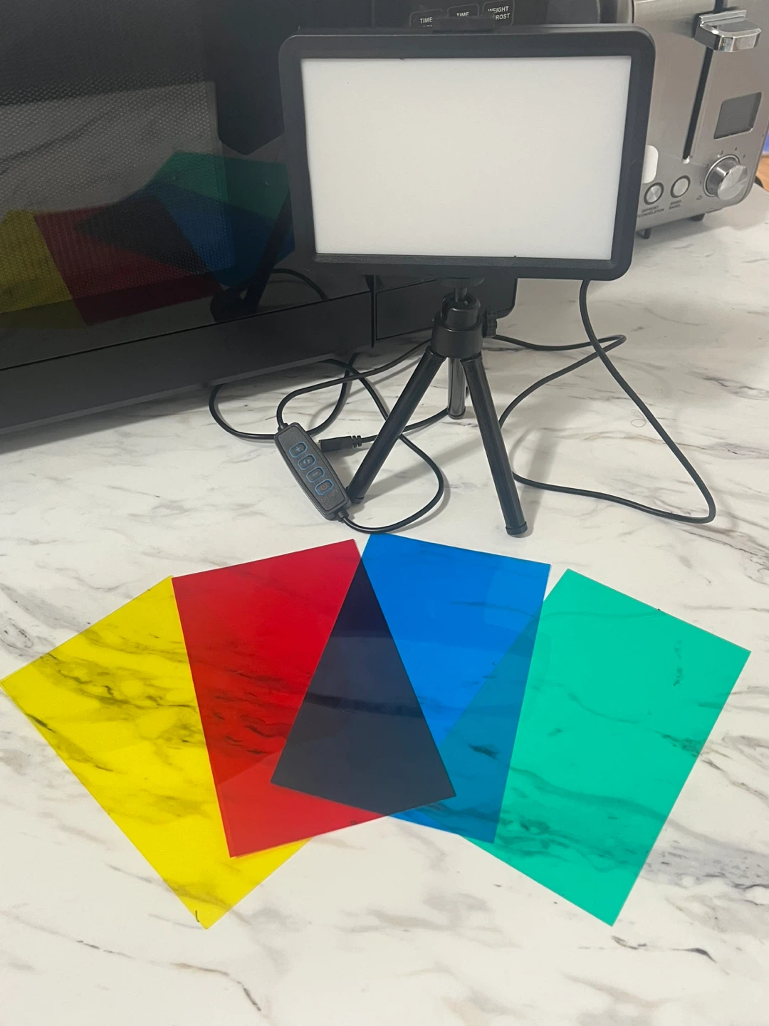 Portable LED Studio light with Color Filters