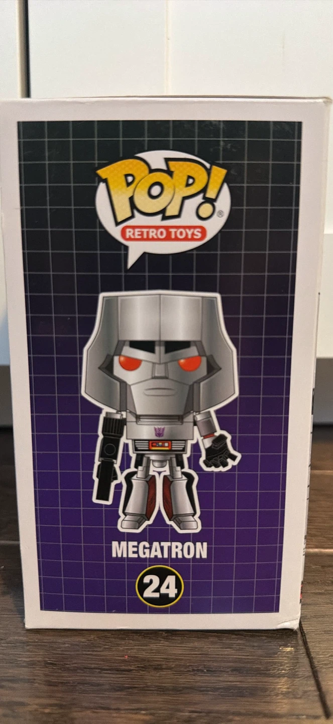 Selling Rare Funko pop Of megatron - photo 2