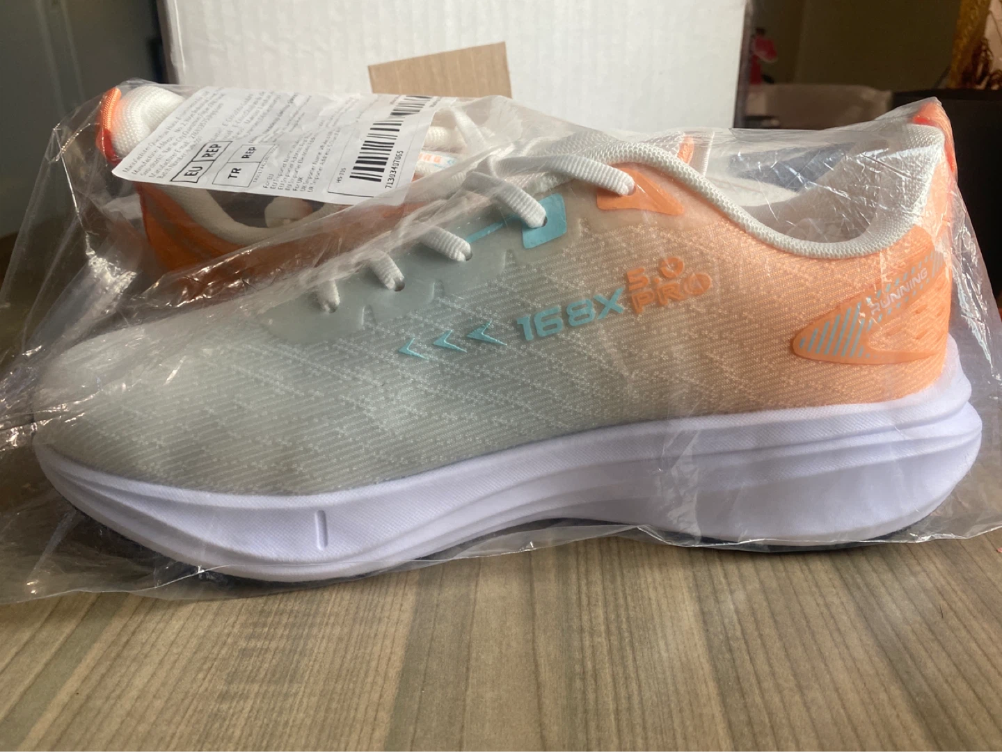Running Shoes - 168X Pro
