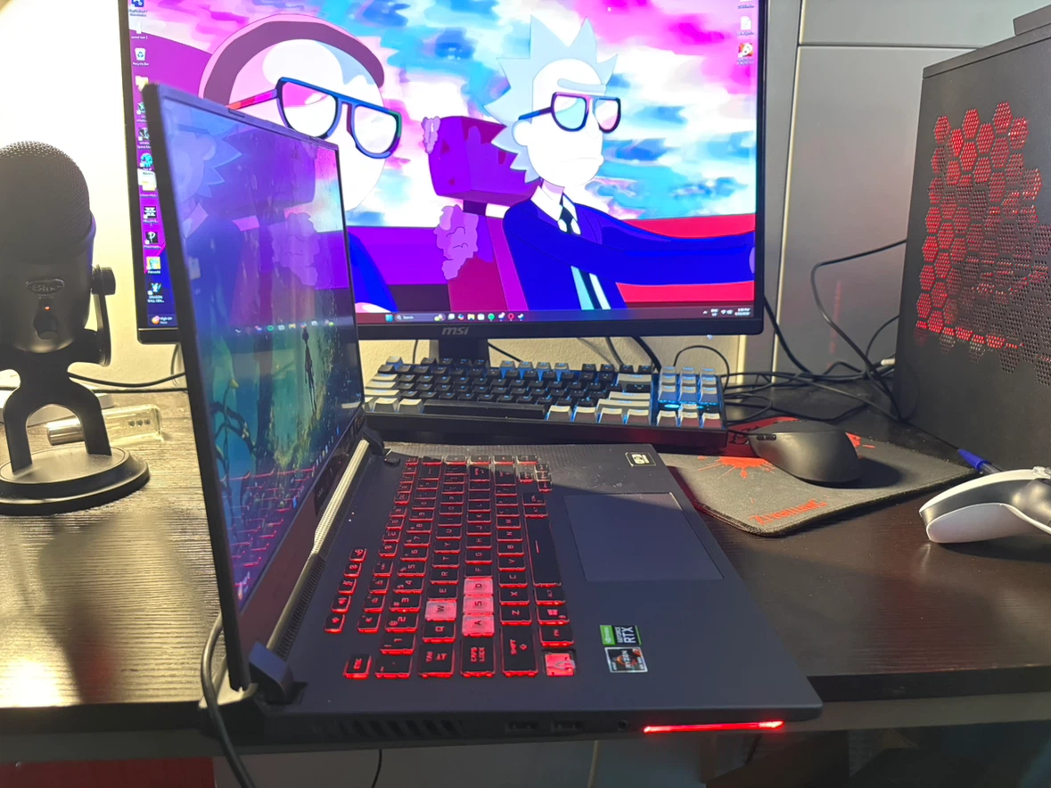 ASUS ROG strix Gaming Laptop - photo 3