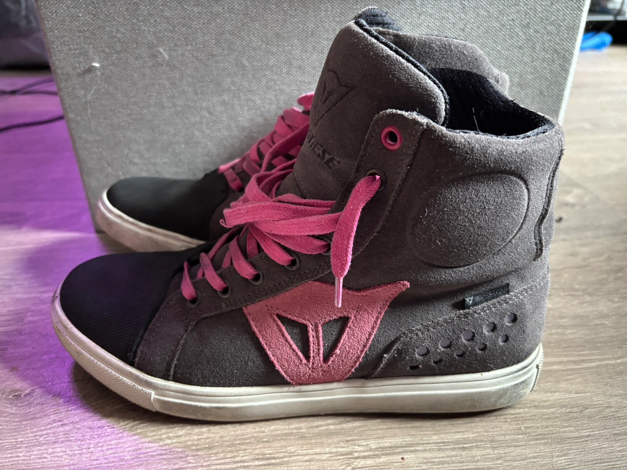 2017 Dainese Women's Motorcycle Boots Grey/Pink Size 6