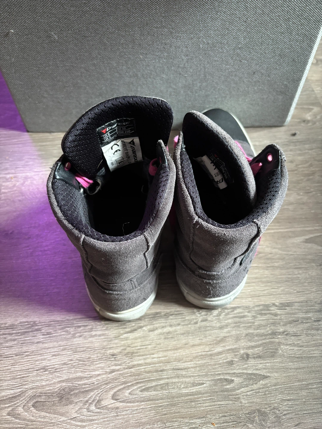 2017 Dainese Women's Motorcycle Boots Grey/Pink Size 6 - photo 4